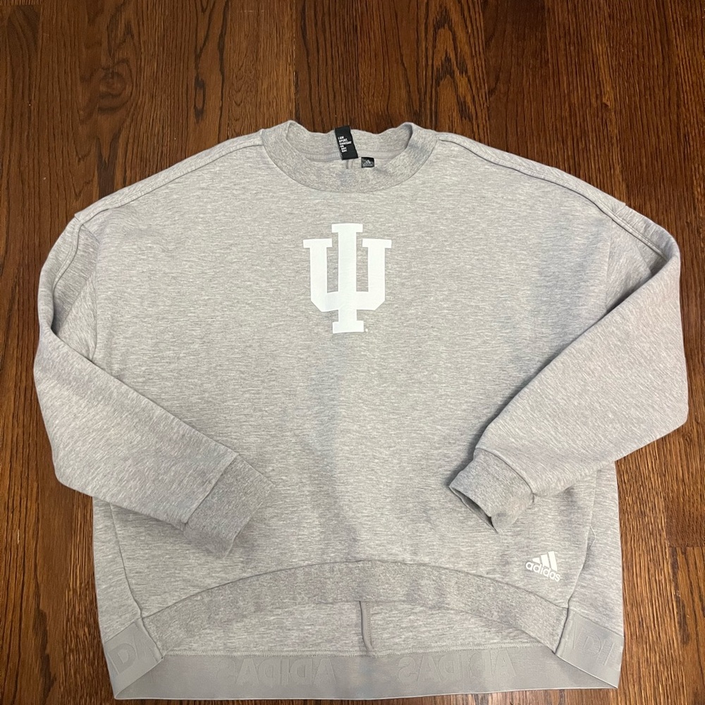 Adidas IU Sweatshirt